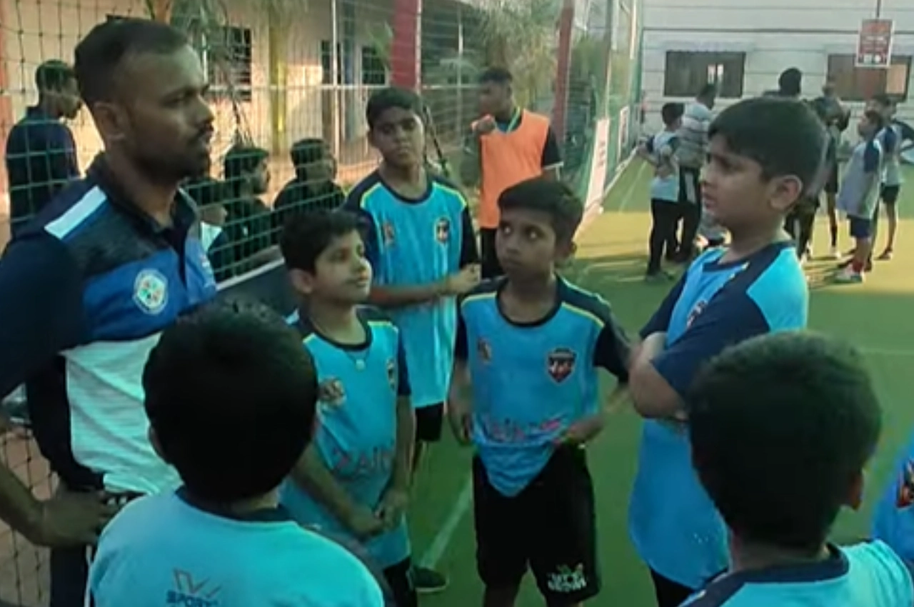 U12 Boys: Sinhagad Strikes vs Rajgad Royals